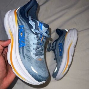 Hoka Blue Bondi 9 Shoes